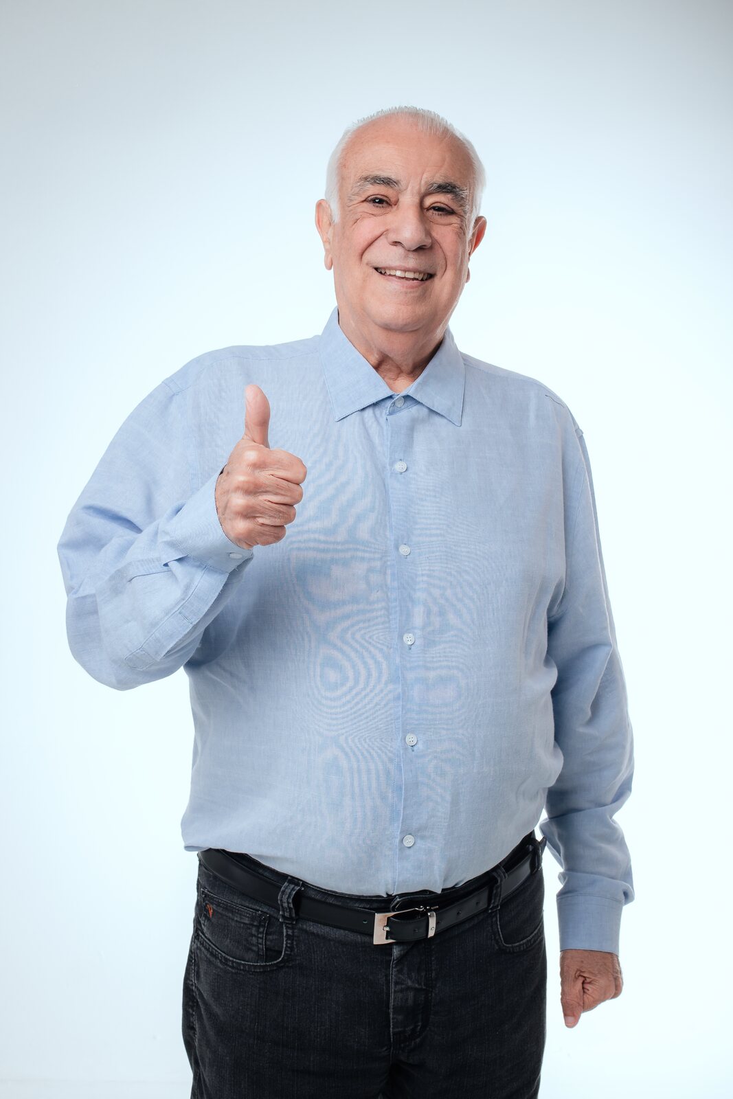 Antonio Carlos Rodrigues em foto oficial da campanha